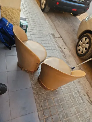 Juego 2 sillones vintage beige