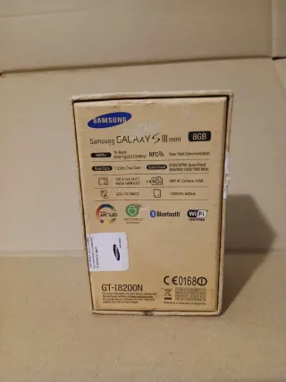 Caja Samsung Galaxy S III Mini GT-I8190