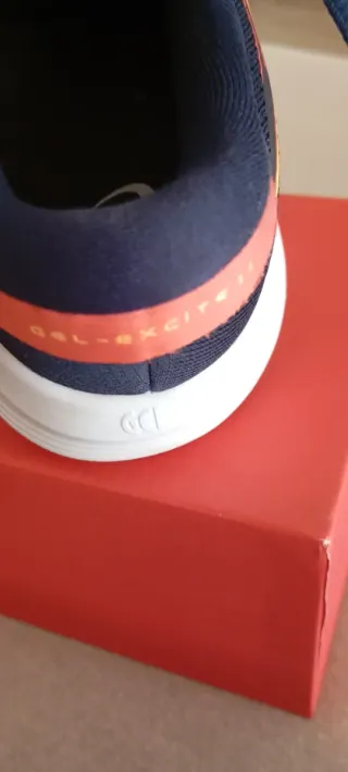 Zapatillas Asics Azul y Naranja