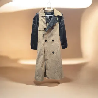 Gabardina Zara Beige y Negra Mujer