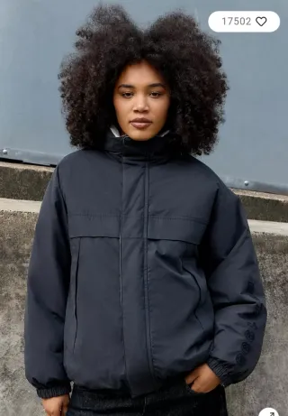 Chaqueta Urban Outfitters reversible M/L