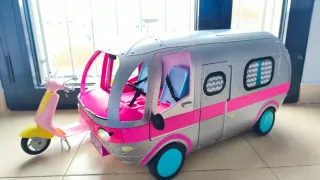Caravana LOL y Moto Barbie