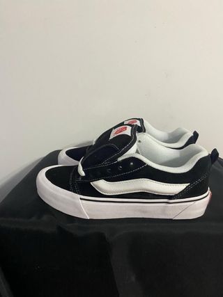 Zapatillas Vans Old Skool Negras y Blancas
