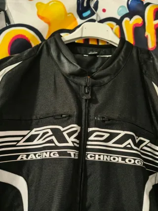 Casaco de Motociclismo iXON Preto