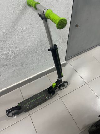 Patinete Flashroller con luces infantil