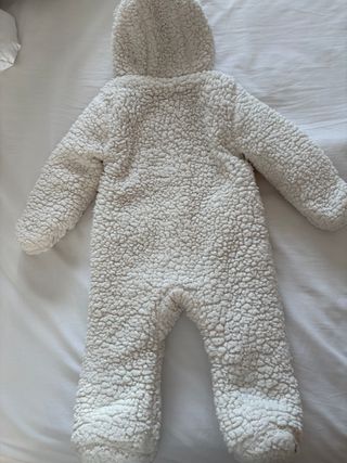Buzo oso bebé 6-9 meses