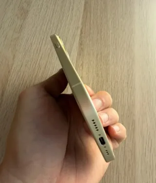 iPhone 15 Amarillo 128GB