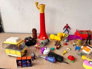 Lote de juguetes varios