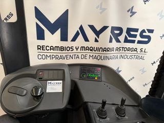 Carretilla retráctil eléctrica LINDE R-14 S.