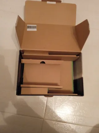 Caja Nintendo 3DS Negra Cosmos