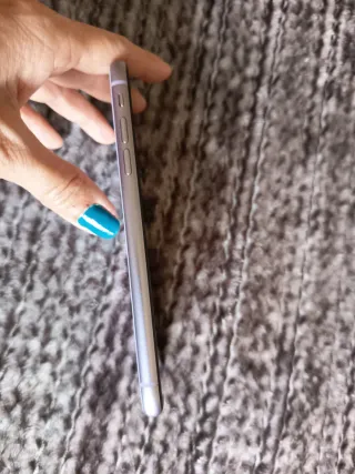 iPhone 11 128 GB color malva muy cuidado