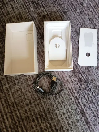 iPhone 11 128 GB color malva muy cuidado