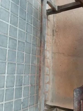 Mesa de despacho rústica de mobila