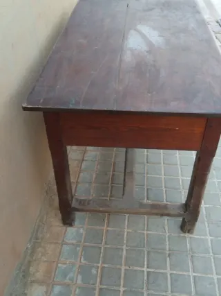 Mesa de despacho rústica de mobila