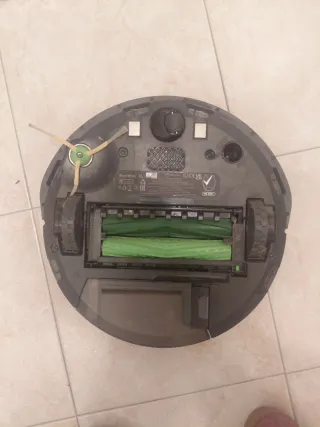 Robot Roomba i 7 aspirapolvere