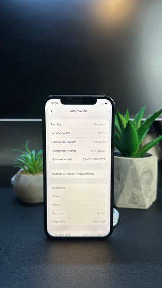 iPhone 12 64GB • 100% Batería • Impoluto