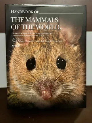 Handbook of Mammals of the World, Vol. 1: Carni...