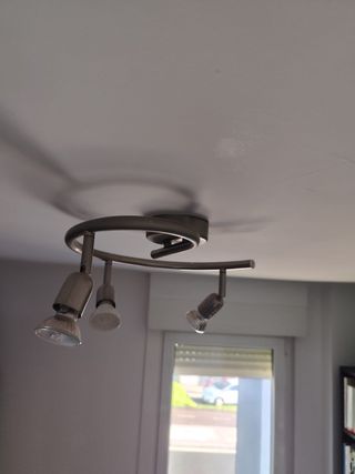 Lámpara de techo cilíndrica