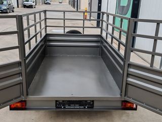 NUEVO: Remolque 750 kf 200x130x52 + barandillas