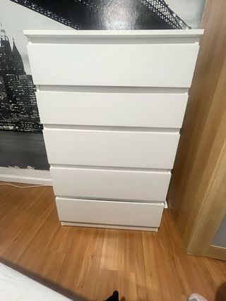 Comoda de ikea de 5 cajones