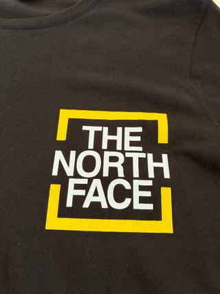 Camiseta The North Face Negra Talla M