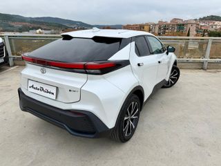Toyota C-HR 2025