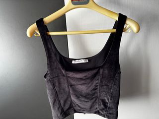 Top negro terciopelo