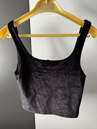 Top negro terciopelo
