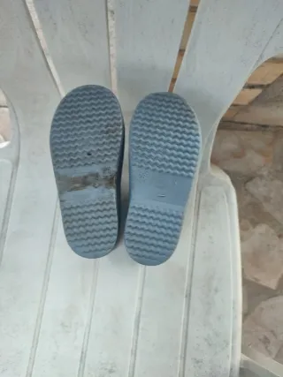 Botas de agua grises talla 26