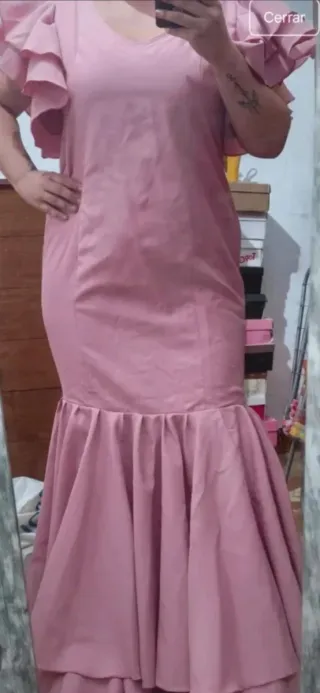 Traje de flamenca rosa
