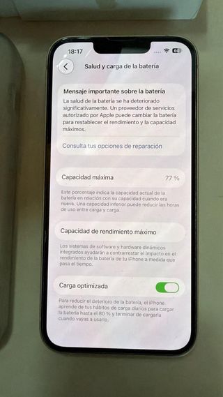 iPhone 14 impeccabile con custodia