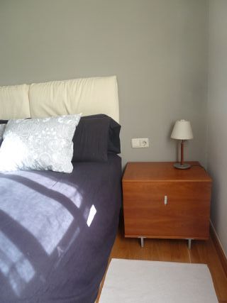 Cabezal + Mesita + Estantería Ébano Cama 150