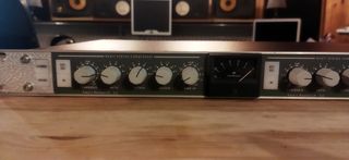 Smart Research C2 Compresor Dual/Estéreo