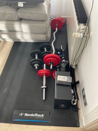 Máquinas de Gimnasio: Banco, Elíptica y Más