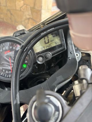 Suzuki GSXR 600 K5 Negra
