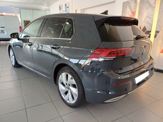 Volkswagen Golf 2021