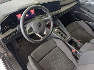 Volkswagen Golf 2021