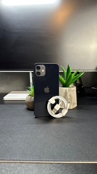 iPhone 12 128GB • 93% Batería • Buen estado