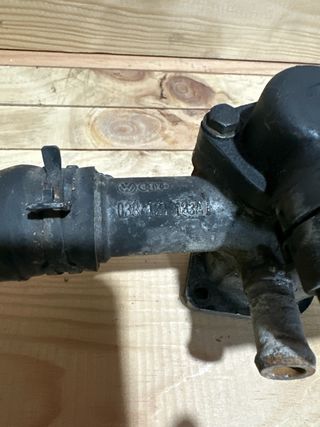 Caja termostato 1.9 TDI 130 CV