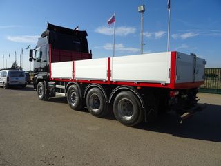 Volvo FH 520 - CAMION CAJA ABIERTA