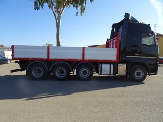 Volvo FH 520 - CAMION CAJA ABIERTA