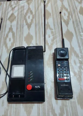 Teléfono Vintage Alcatel Alfil