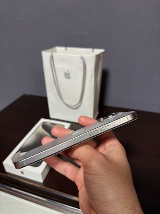 iPhone 15 Pro Max 256GB Plata