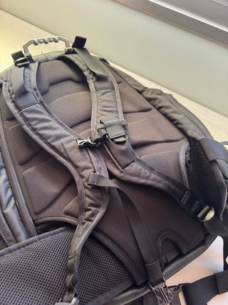 Mochila Oakley Kitchen Sink Negra