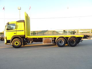 Volvo FH 520 - CAMION PLATAFORMA