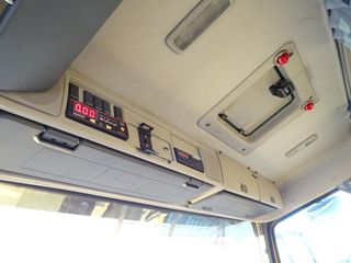 Volvo FH 520 - CAMION PLATAFORMA