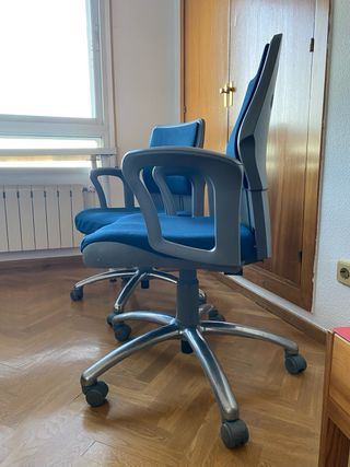 Sillas de oficina, adaptables y muy cómodas!