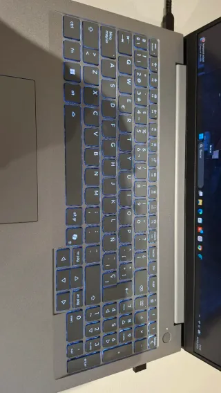 Lenovo ThinkBook 16 g8 ial