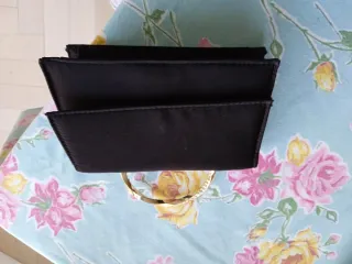 Bolso negro de fiesta