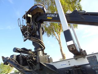 Scania R 440 - CAMION PLATAFORMA PARA TRONCOS